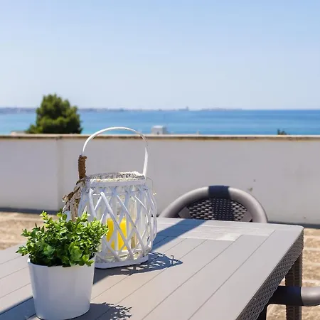 Holiday home A 200m - Terrazza Vista Mare, A-c & Wifi *