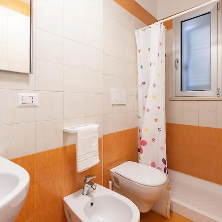 A 200m - Terrazza Vista Mare, A-c & Wifi *
